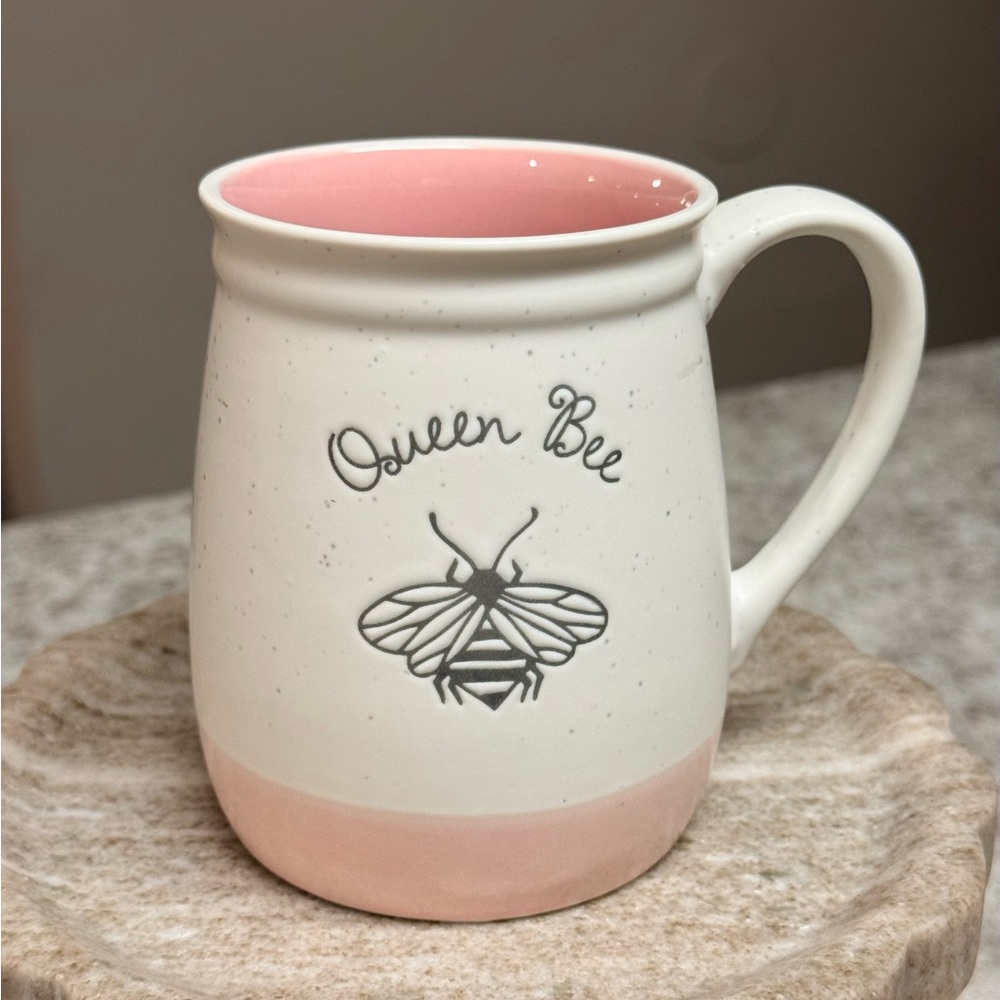 Queen Bee Pink and White Ceramic Mug - Picture 3 of 4